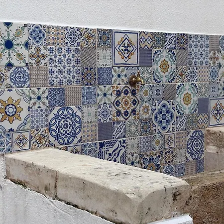 Isula Antica 招待所 *